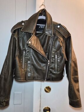ZARA  EUC Cropped Distressed Faux Leather Biker Moto Jacket Charcoal Khaki - S